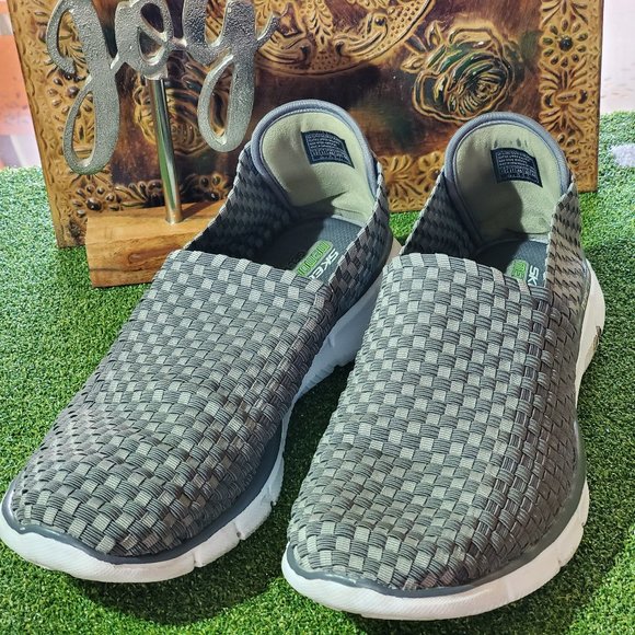 SKECHERS Men's Memory Foam Gel-Infused Gray Slip-On Dual-Lite Shoes, Siz… - Picture 2 of 11